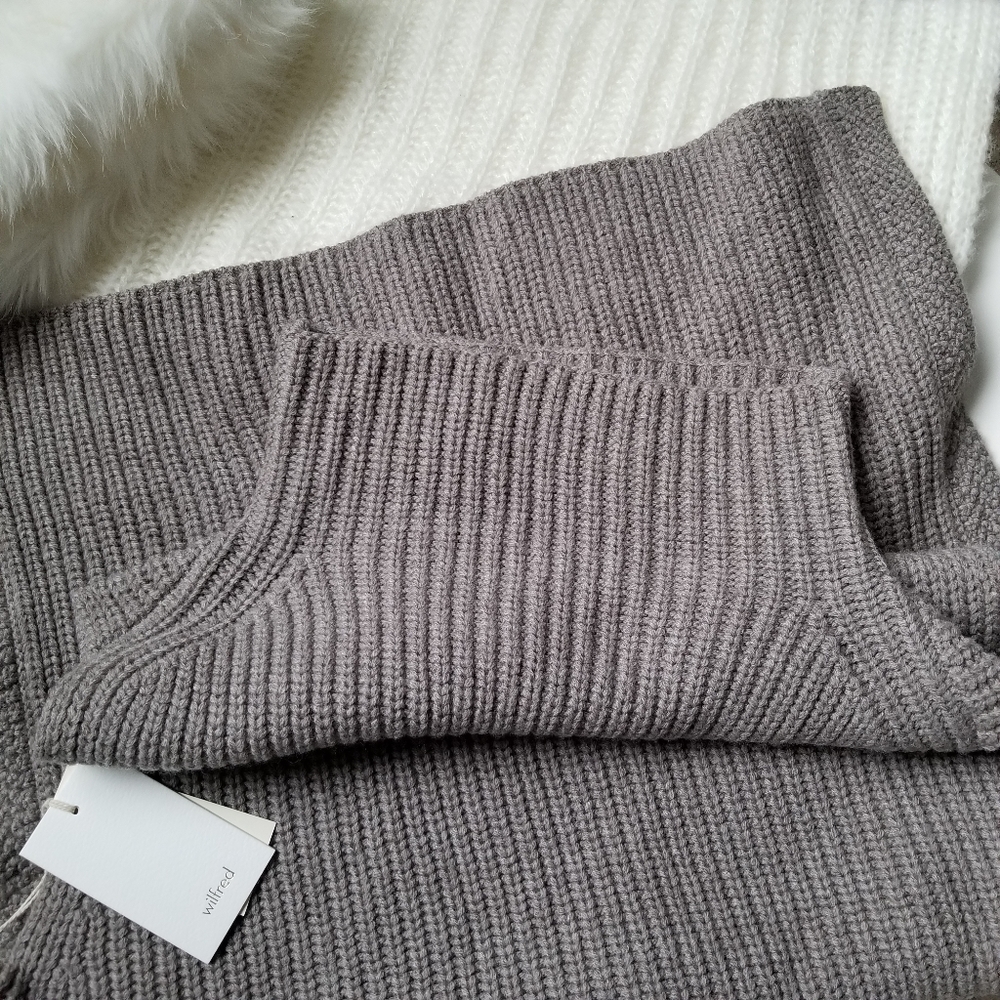 Wilfred Durandal Sweater